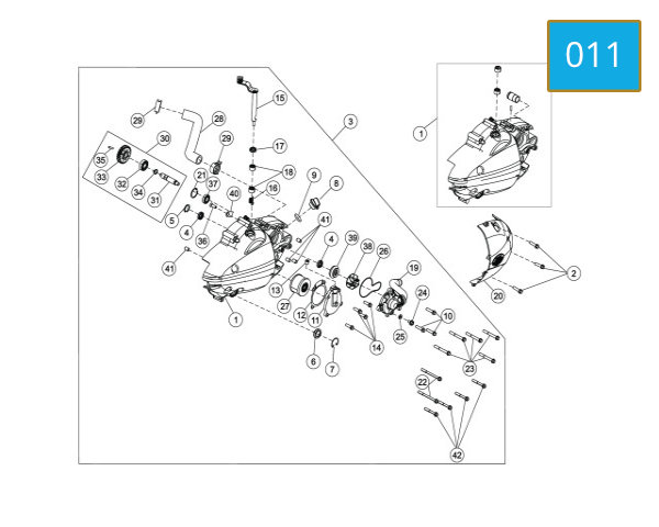 011 - RIGHT CRANKCASE COVER
