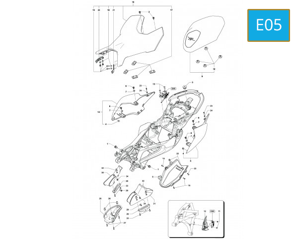 E05 - SEAT/COVER, TAIL