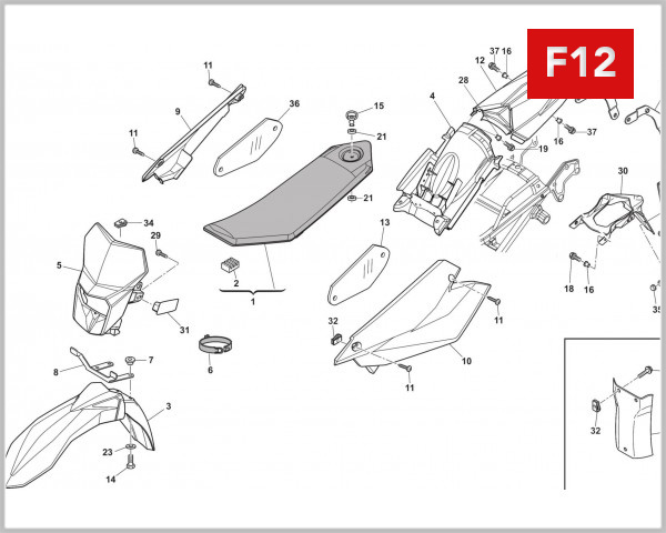 F12 - FRONT FENDER/REAR FENDER ASSY