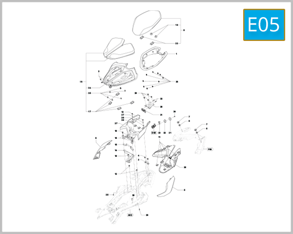 E05 - Seat-cover and tail